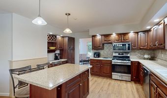 256 B Great Plain Rd, Danbury, CT 06811