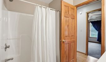 7819 Shannon Lakes Way, Indianapolis, IN 46217