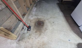 206 10TH Ave, Antigo, WI 54409