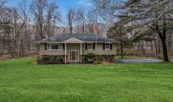 24 Prospect Dr, Brookfield, CT 06804