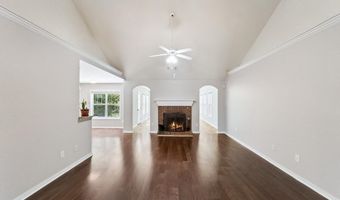 210 Lexington Cir, Athens, GA 30605