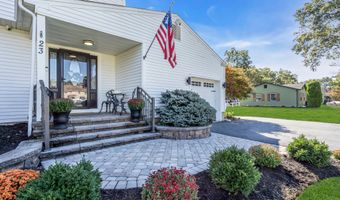 23 Pelican Dr, Bayville, NJ 08721