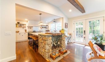 99 Highview Ave, Hopkinton, RI 02832