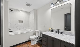 10688 51st St NE, Albertville, MN 55301