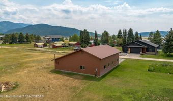 144 BLUE LAKE Cir, Alpine, WY 83128