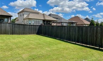2302 SW Preston Park Ave, Bentonville, AR 72713