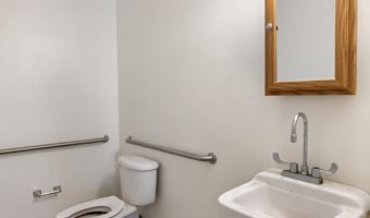 7026 RIDGE Ave, Philadelphia, PA 19128