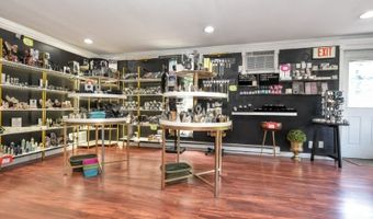 276 State Rt 94, Alloway, NJ 07462