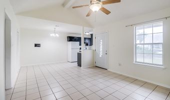 2388 Trafalgar Dr, Biloxi, MS 39531