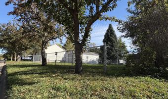 802 S Merton St, Aberdeen, SD 57401