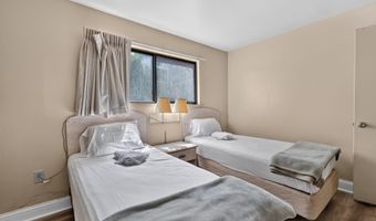 438 OCEAN Pkwy 10, Berlin, MD 21811