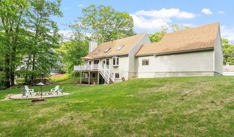 941 Doe Valley Rd, Athol, MA 01331