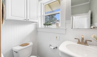 1718 Lewalani Dr, Honolulu, HI 96822