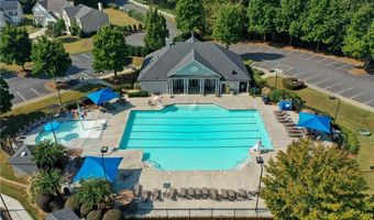 705 Redrift Ct, Alpharetta, GA 30005