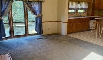 5560 Mcclain Rd, Lima, OH 45806