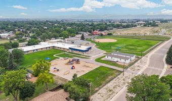 1030 5th St, Berthoud, CO 80513