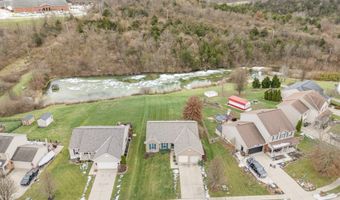 2421 Hickorywood Ct, Alexandria, KY 41001