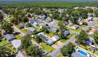 1108 Anchor Ave, Beachwood, NJ 08722