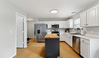 1810 Salina Dr, Avon, IN 46123