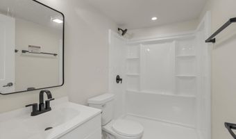 2208 Pine Knoll Ave, Columbus, OH 43229