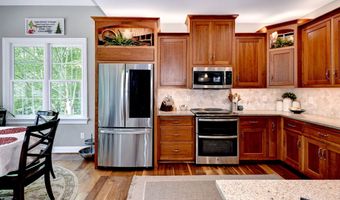 3445 Holly Fork Rd, Barhamsville, VA 23011