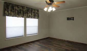 1401 W Bowman Dr, Artesia, NM 88210