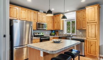 6940 SEATTLE Ave, Bay City, OR 97107