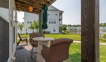 10900 HOLYSTONE Ln 301, Berlin, MD 21811