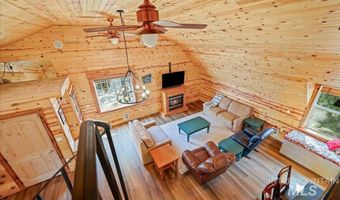 14 Melonie Loop, Cascade, ID 83611
