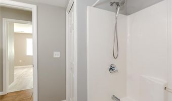130 Fordson Ave 3, Cranston, RI 02910