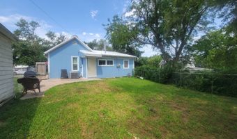 2015 L St, Auburn, NE 68305