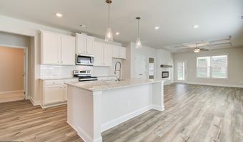 35 Fraser 123B, Auburn, GA 30011