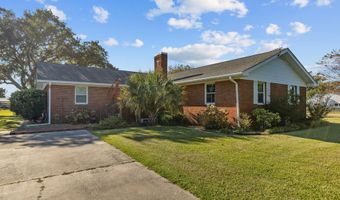 124 Crescent Dr, Beaufort, NC 28516