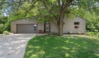 2006 11th Ave NE, Austin, MN 55912