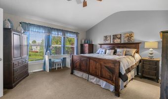 4020 Bunker Hill Dr, Algonquin, IL 60102