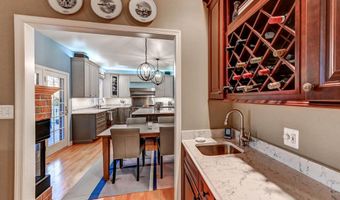 6 SHAWNERY Ct, Baldwin, MD 21013