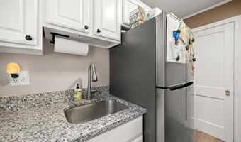 1409 MOUNT VERNON Ave, Alexandria, VA 22301