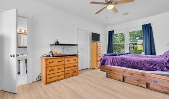1108 Anchor Ave, Beachwood, NJ 08722