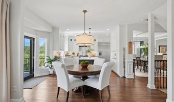 218 Chesapeake Dr, Adams Twp., PA 15044