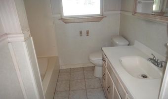 801 W Iowa St, Beebe, AR 72012