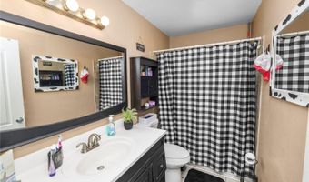 517 TANGLEWOOD Dr, Auburndale, FL 33823