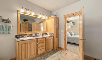 204 ABILENE Loop, Burns, WY 82054