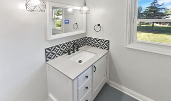4832 Vermillion Ct, Avon, IN 46123