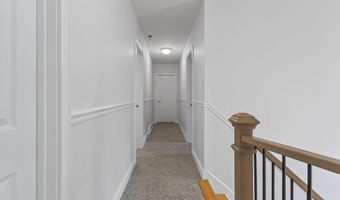 12 Summit Ter, Falmouth, ME 04105
