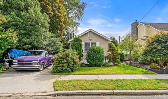 38 East Ave, Atlantic Highlands, NJ 07716