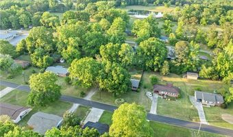 1789 HOLMAN St, Alexander City, AL 35010