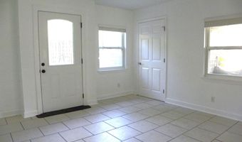 2096 Pat Ln A, Biloxi, MS 39531