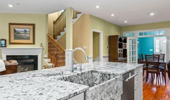 38 Harvest Hill Ln 38, Auburn, ME 04210