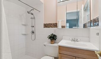 618 BURKE St, Altamonte Springs, FL 32701