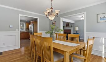 18 Holbrook Rd, Bedford, NH 03110